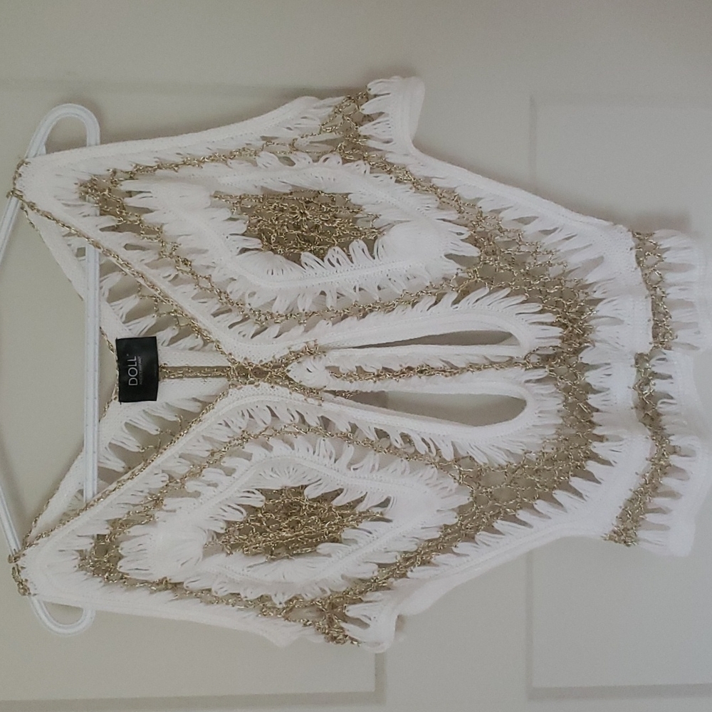 NWOT Swimsuit coverup medium